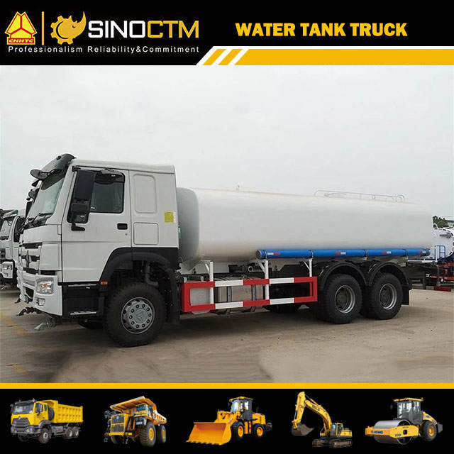 Stainless Steel Water Tank Truck For Road With Sprinkling