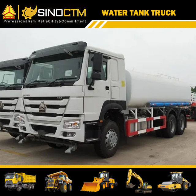 Stainless Steel Water Tank Truck For Road With Sprinkling