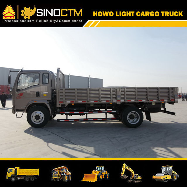 SINOTRUK HOWO 4X2 Cargo Truck ZZ1127G4715C1