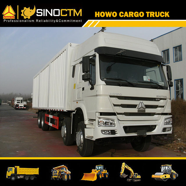 SINOTRUK HOWO 8X4 Van Truck 32ft