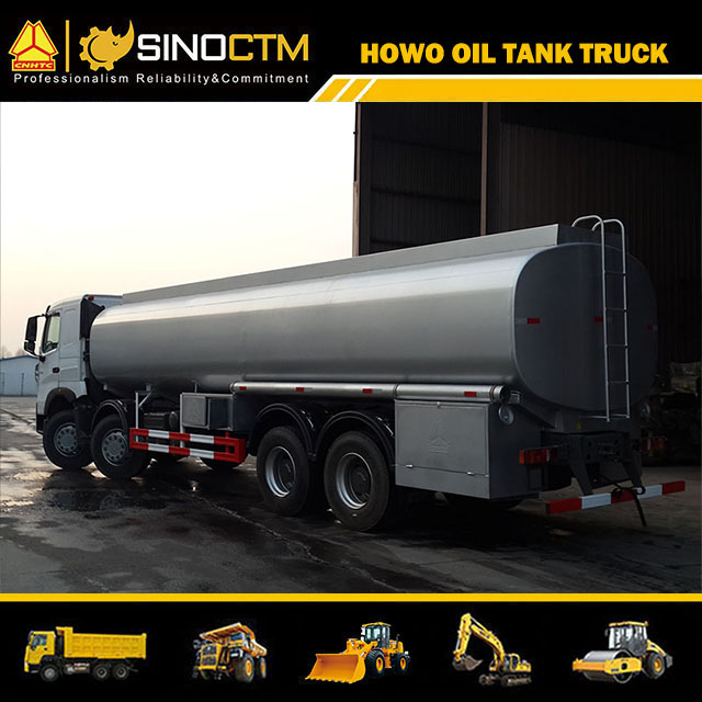 SINOTRUK HOWO-A7 8X4 Fuel Tank Truck 30000L