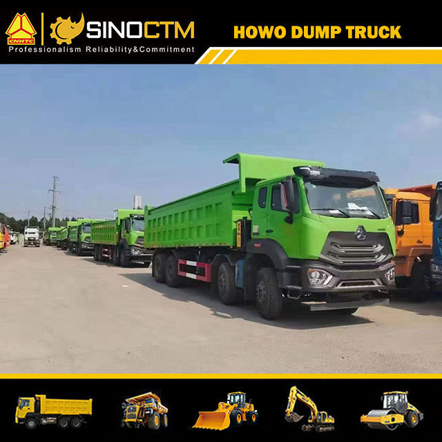 SINOTRUK HOHAN 8X4 Dump Truck 30T