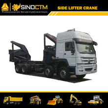 SINOTRUK HOWO 8x4 Vehicle Side-lifter Crane Truck 20FT Container