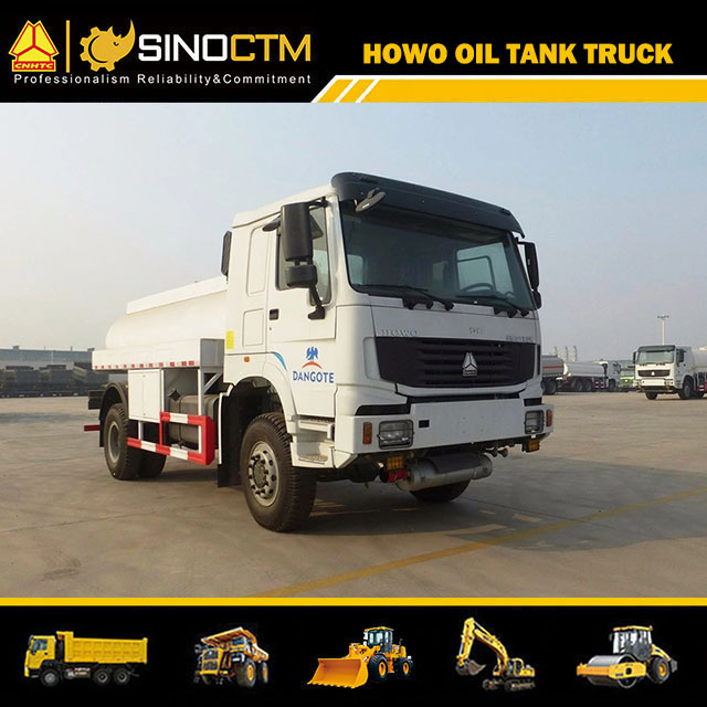 SINOTRUK HOWO 4X4 Fuel Tank Truck 12cbm