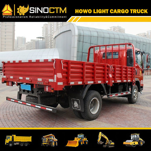 SINOTRUK HOWO 4X2 Diesel Light Cargo Truck 