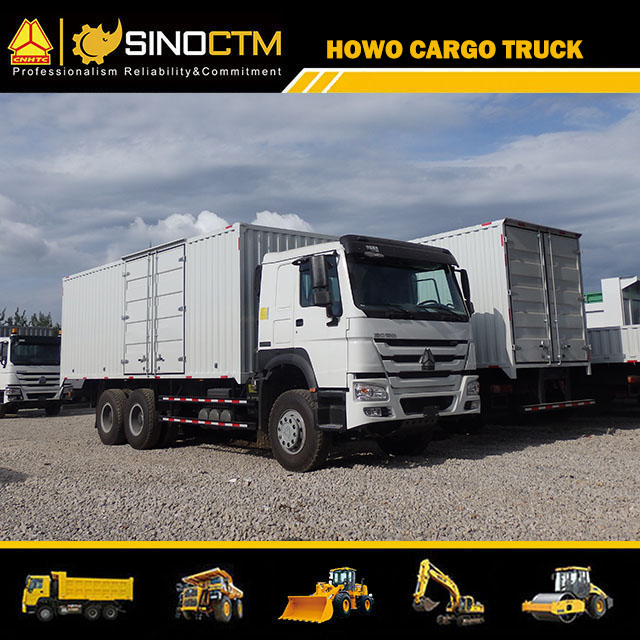 SINOTRUK HOWO 6X4 Van Cargo Truck 25ft