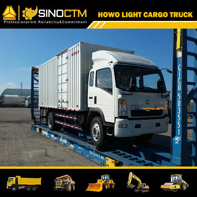 SINOTRUK HOWO 4X2 Van Truck 