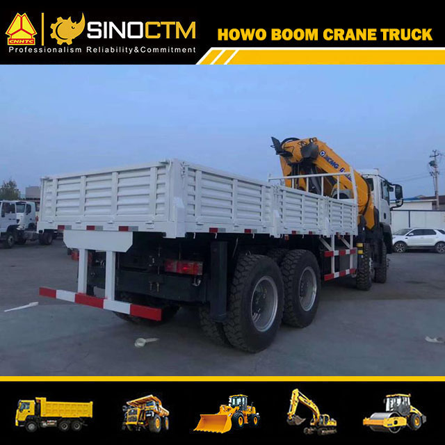 SINOTRUK HOWO 8x4 Boom Truck