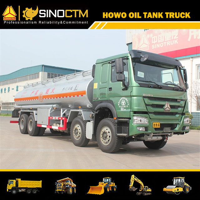 SINOTRUK HOWO 8X4 Fuel Tank Truck 30cbm