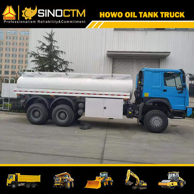 SINOTRUK HOWO 6X6 Fuel Tank Truck 20cbm