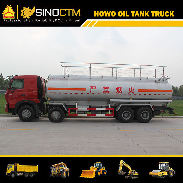 SINOTRUK HOWO-A7 8X4 Fuel Tank Truck 30000L