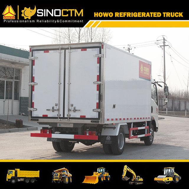 SINOTRUK HOWO 4X2 Refrigerated Truck 