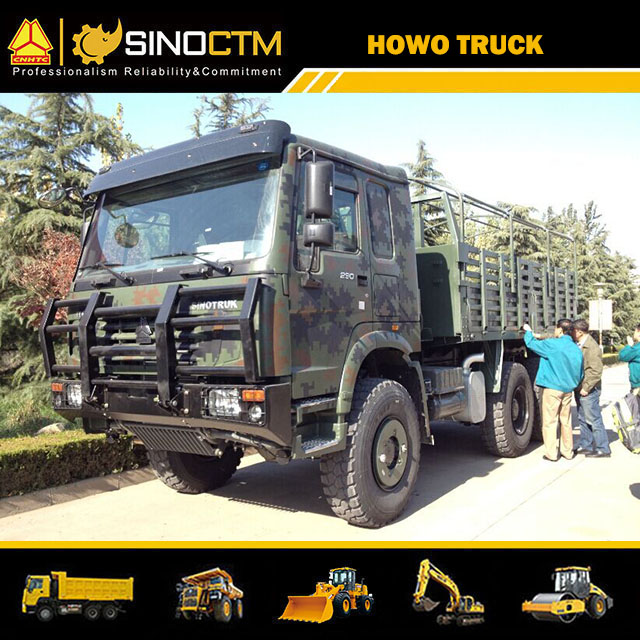 SINOTRUK HOWO Troops Carrier Truck 6x6 24FT