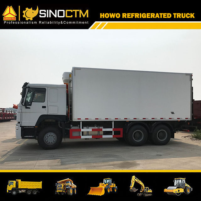 SINOTRUK HOWO 6X4 Refrigerated Truck 25ft