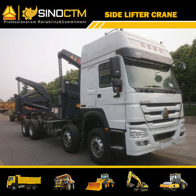 SINOTRUK HOWO 8x4 Vehicle Side-lifter Crane Truck 20FT Container