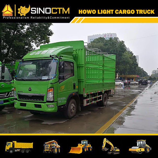 SINOTRUK HOWO 4X2 Stake Cargo Truck(12 T) 22FT