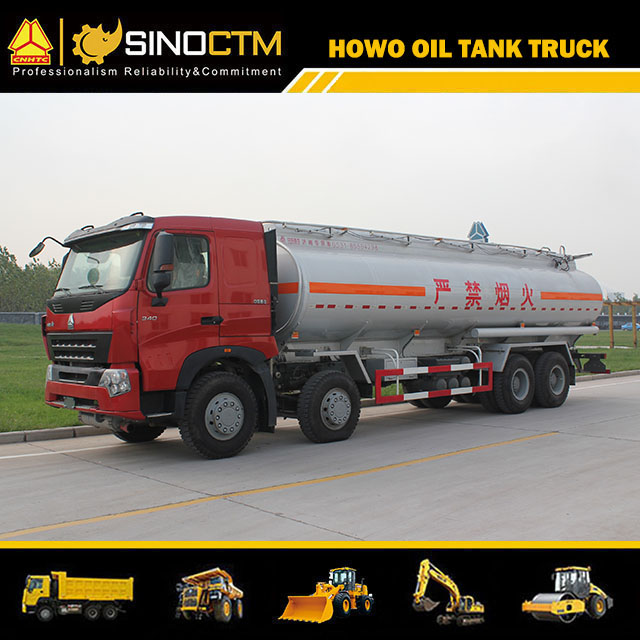 SINOTRUK HOWO-A7 8X4 Fuel Tank Truck 30000L