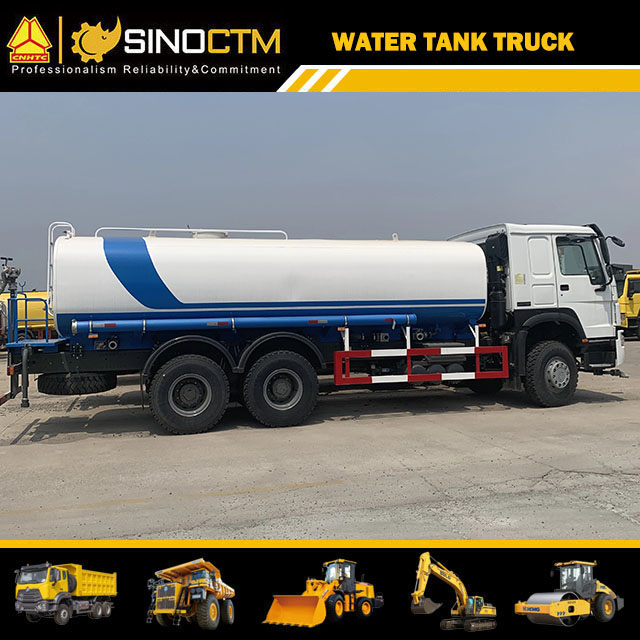 Stainless Steel Water Tank Truck For Road With Sprinkling