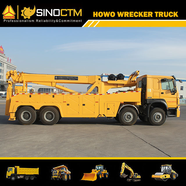 SINOTRUK HOWO 8x4 Wrecker Truck Rotary crane obstacle removal vehicle