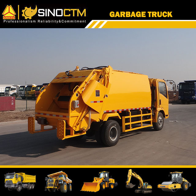 Hydraulic Fuel Tank Truck For Garbage With Tool Box